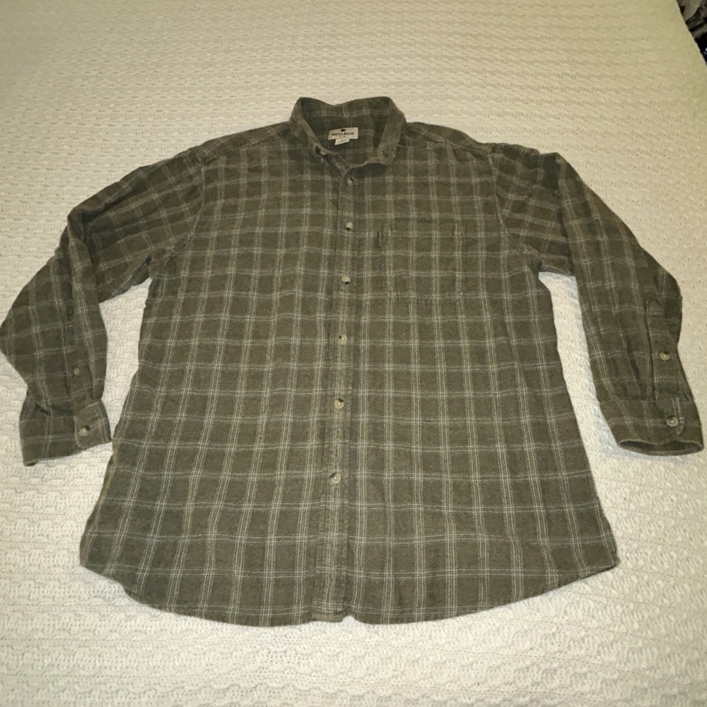 Woolrich Shirt Mens XL Green Plaid Pockets Lightweight Chamois Olive Flannel VTG